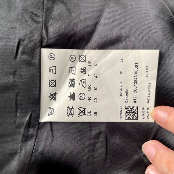 Hugo Boss - Coat - Size US 6 -  Purple - EUC - Picture 4 of 5